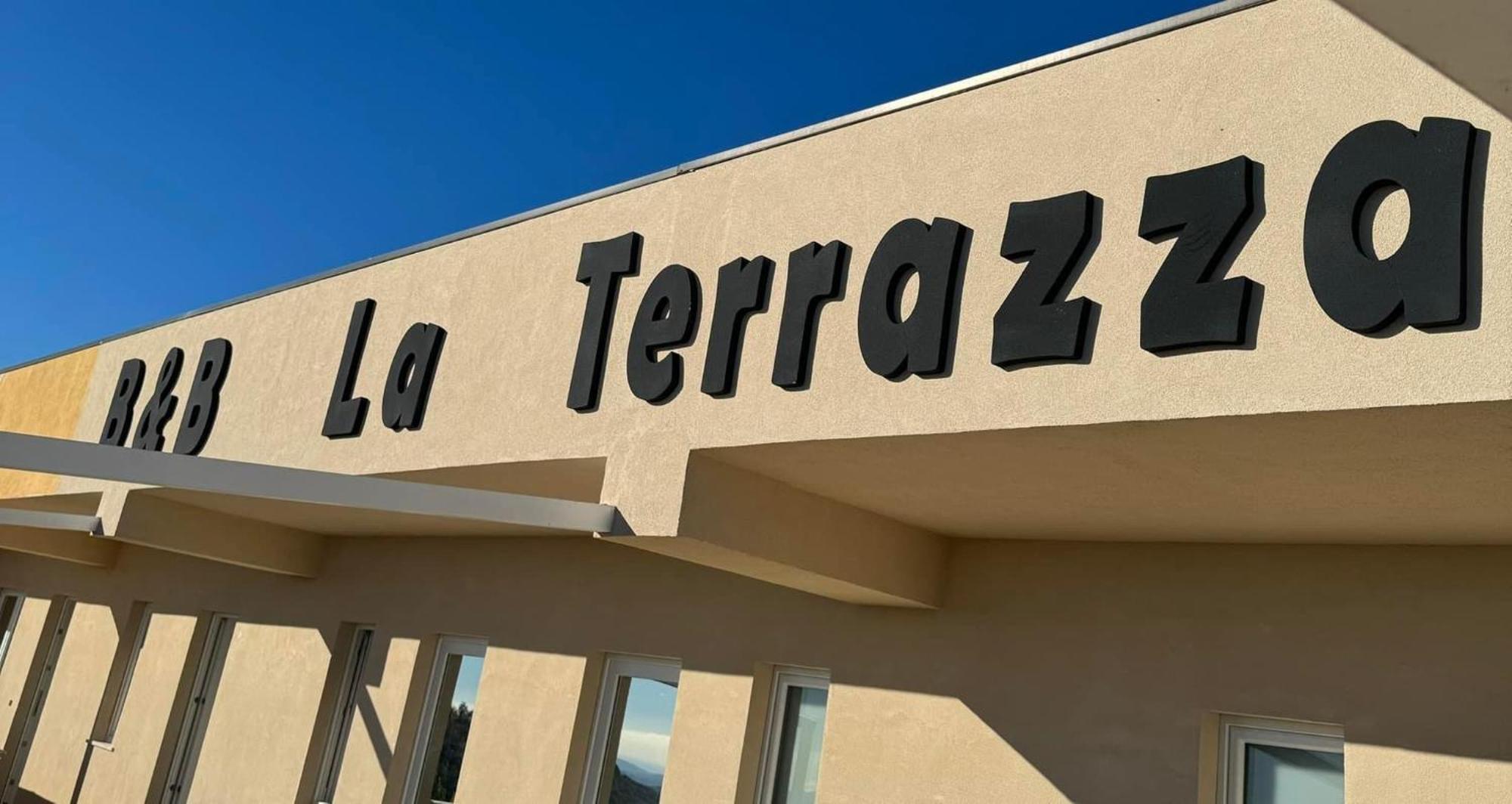 Cotronei B&B La Terrazza Polifrone المظهر الخارجي الصورة