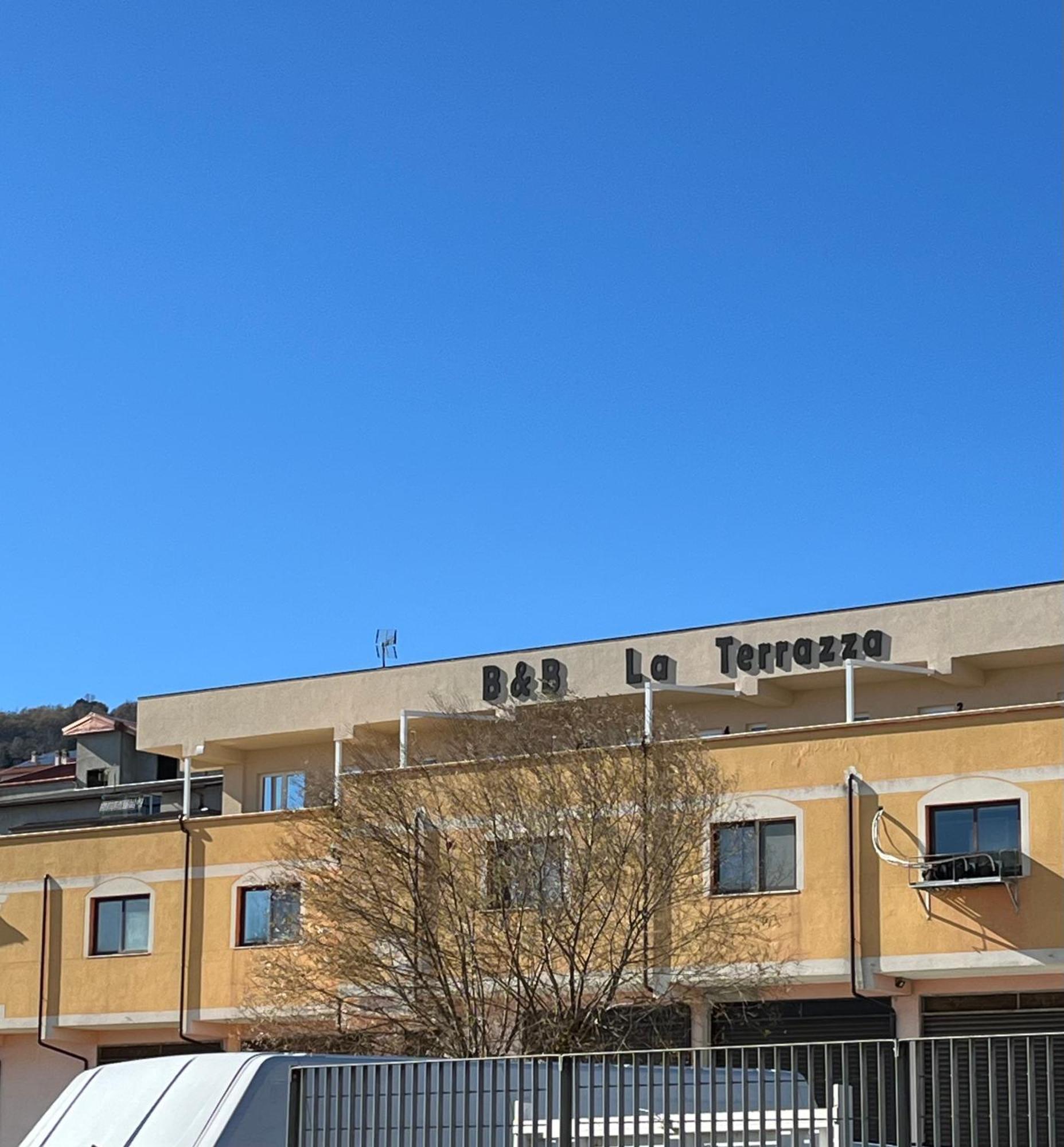 Cotronei B&B La Terrazza Polifrone المظهر الخارجي الصورة
