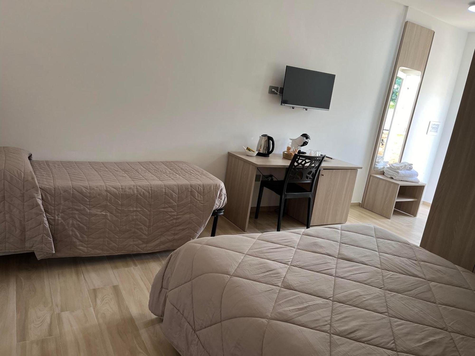 Cotronei B&B La Terrazza Polifrone المظهر الخارجي الصورة