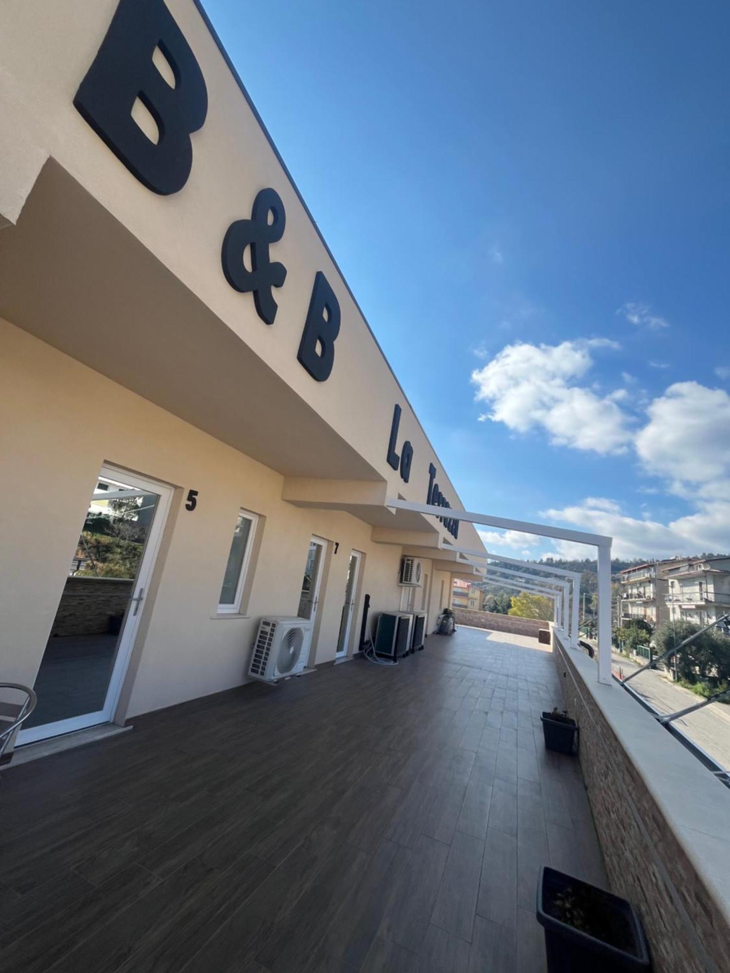 Cotronei B&B La Terrazza Polifrone المظهر الخارجي الصورة